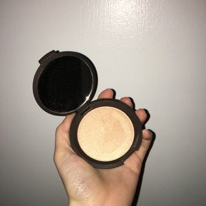 Becca Shimmering Skin Perfecter “Champagne Pop”